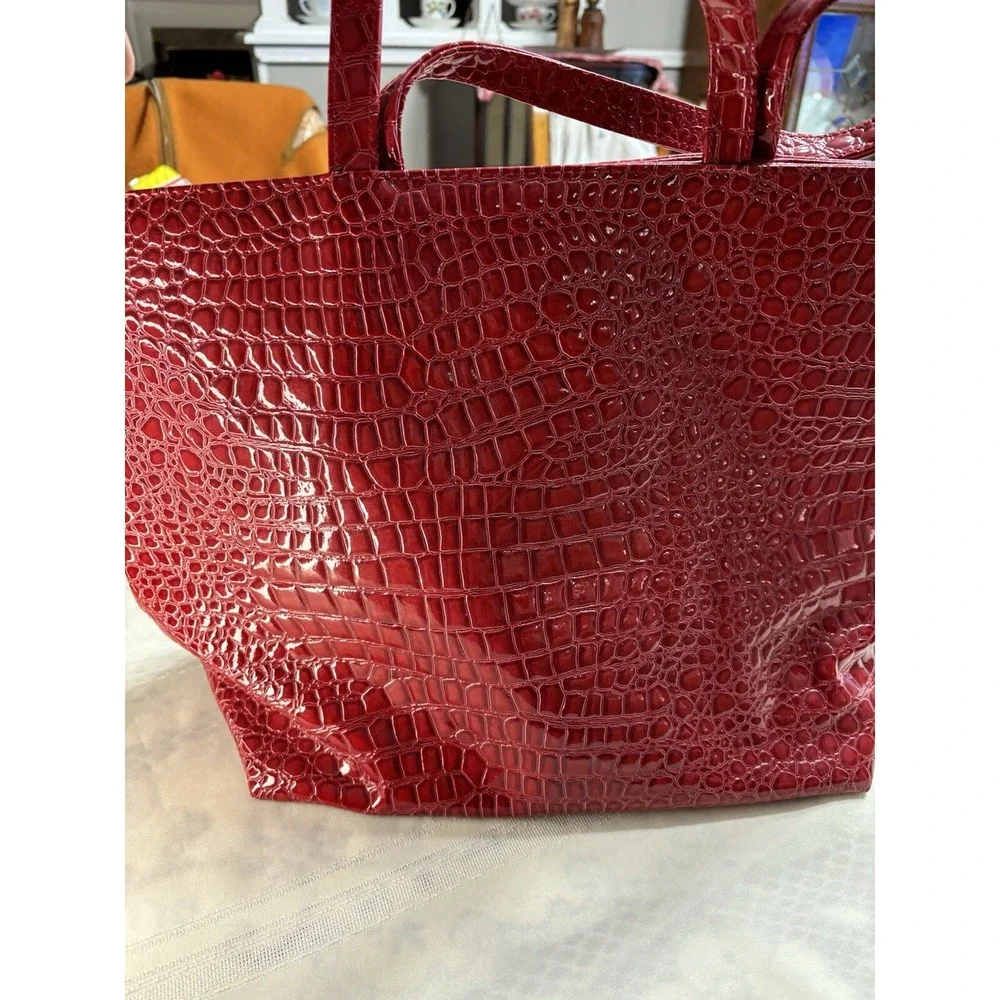 Tote Bag Bath Body Works Cherry Red‎ Faux Leather